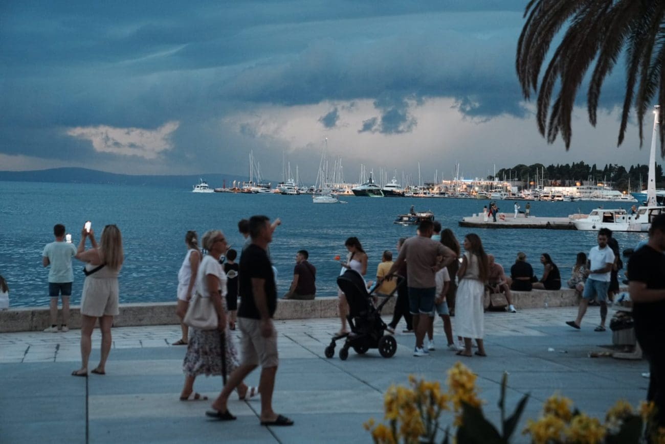 Obilna kiša i grmljavinsko nevrijeme prijete Dalmaciji