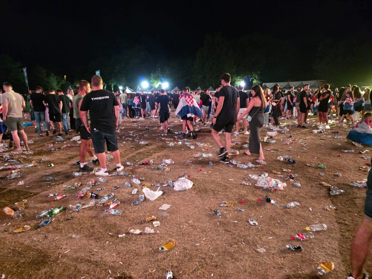 FOTO Ovako je to izgledalo nakon sinoćnjeg koncerta