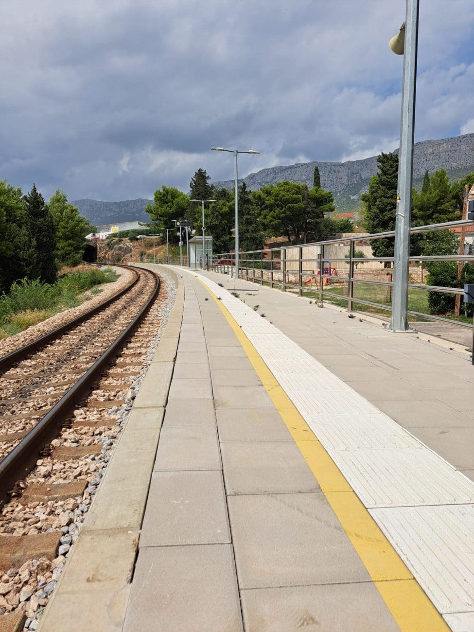 zeljeznicka stanica solin sveti kajo 1