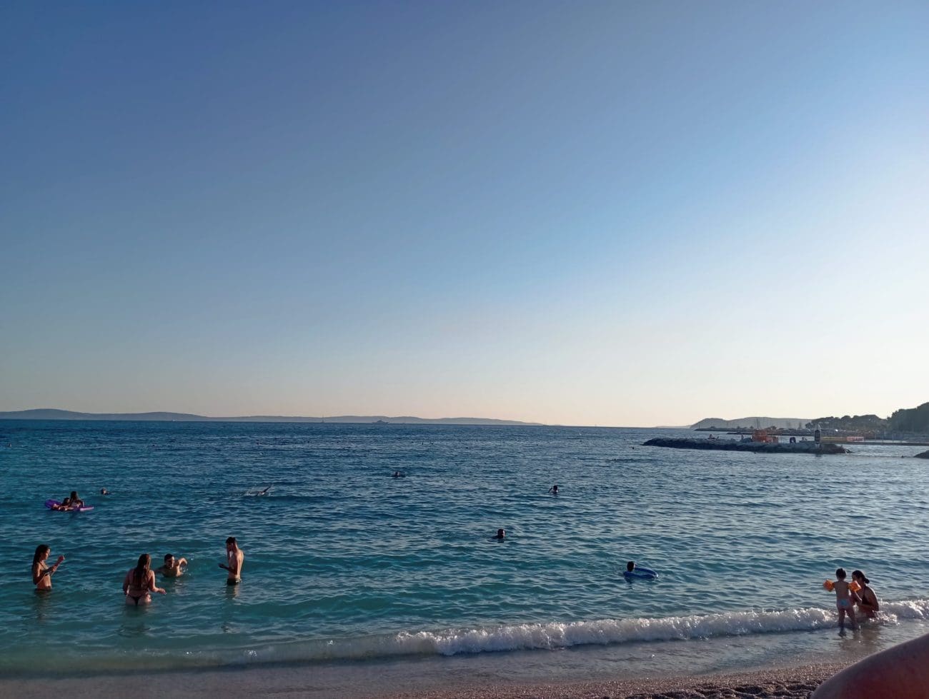 znjan plaza kupanje opusci cigarete 1