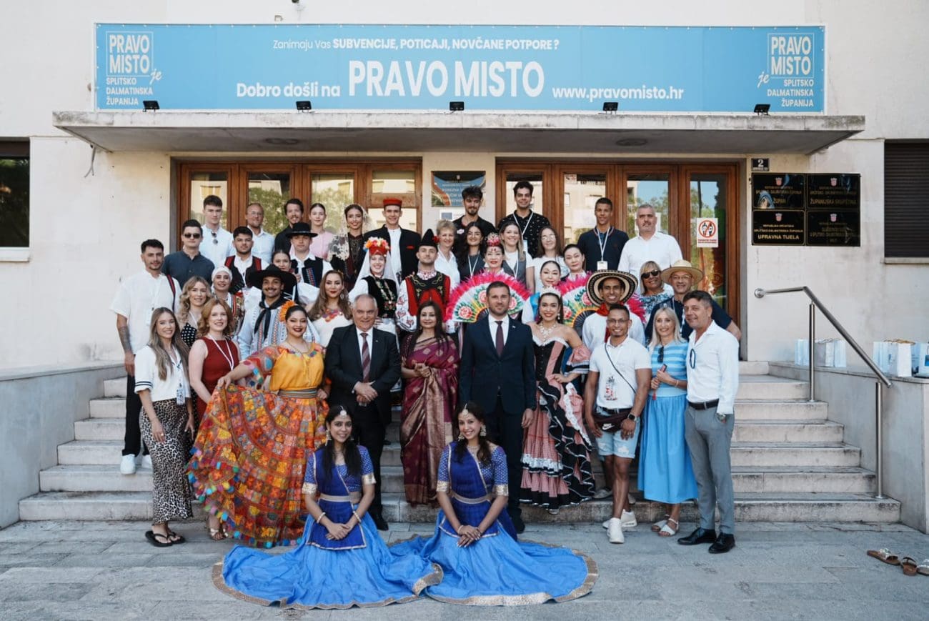 Gradonačelnik Tomislav Šuta i župan Blaženko Boban primili sudionike IV. Međunarodnog festivala folklora u Splitu