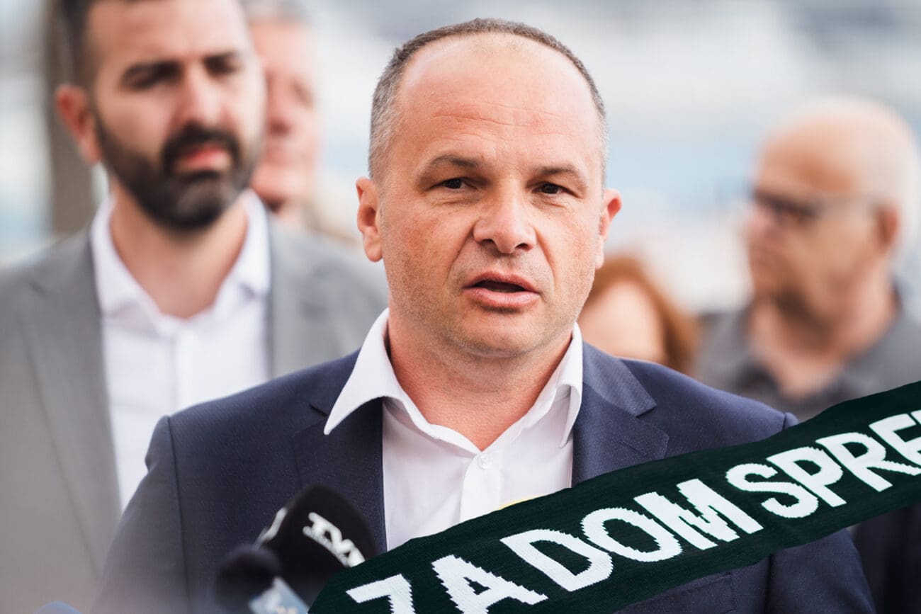 SDP kreće pokreće inicijativu promjene Kaznenog zakona zbog uzvikivanje ZDS-a. Evo koje kazne traže