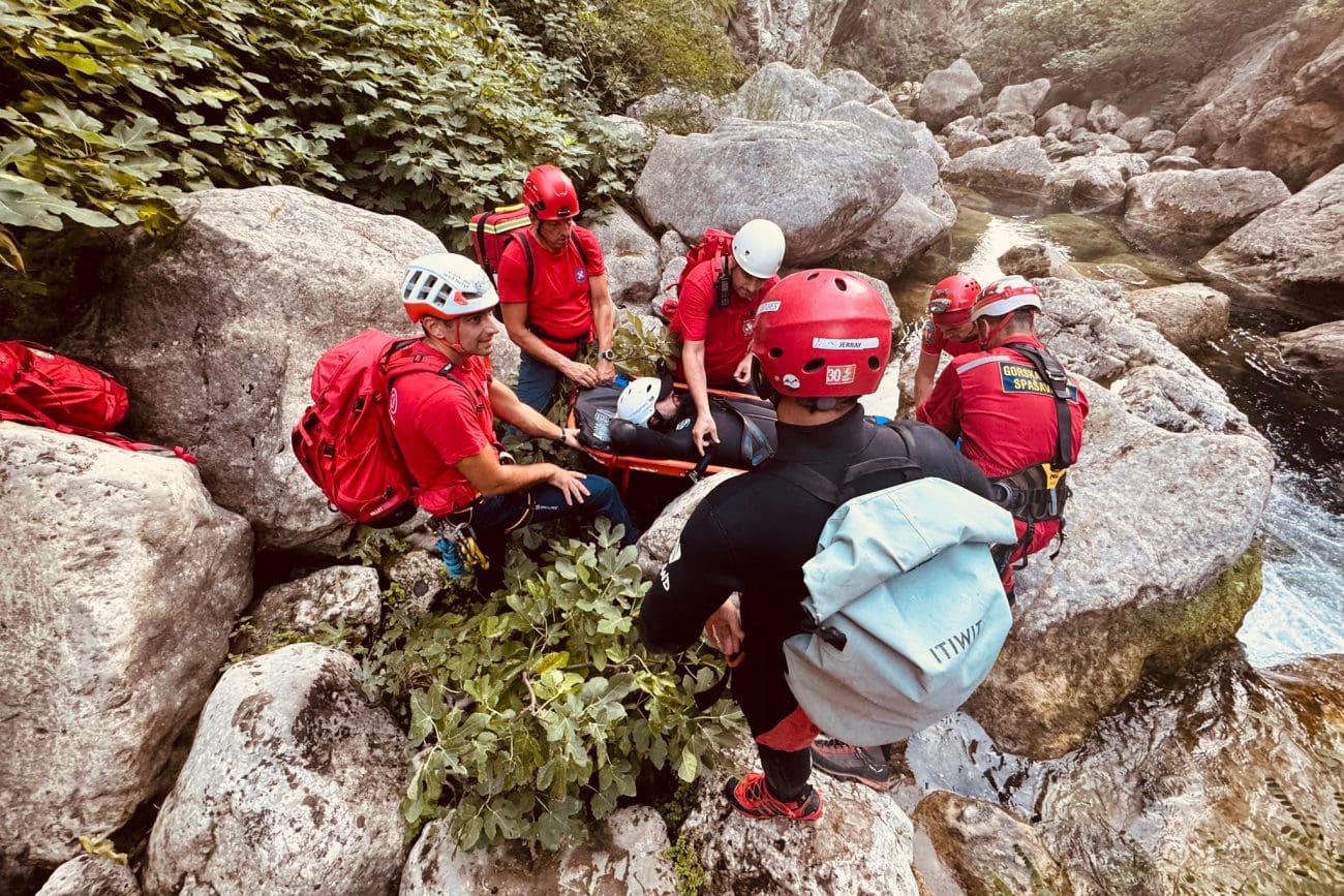Nesreća u kanjonu Cetine. Spašavanje trajalo skoro tri sata