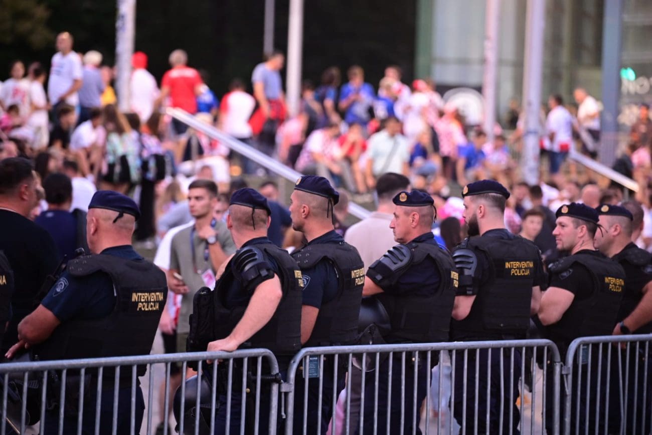 hrvatsja crna gora navijaci 1