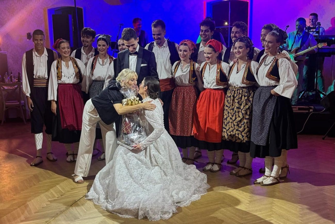 Mladenci iz Zagreba poželjeli iznenađenje – stiglo im Jedinstvo!