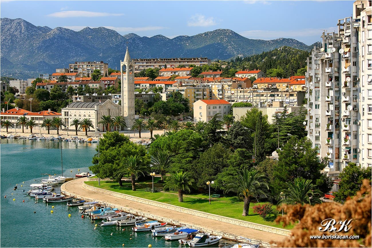 Na dalmatinskoj plaži detektirana opasna bakterija: "Ne preporuča se kupanje"