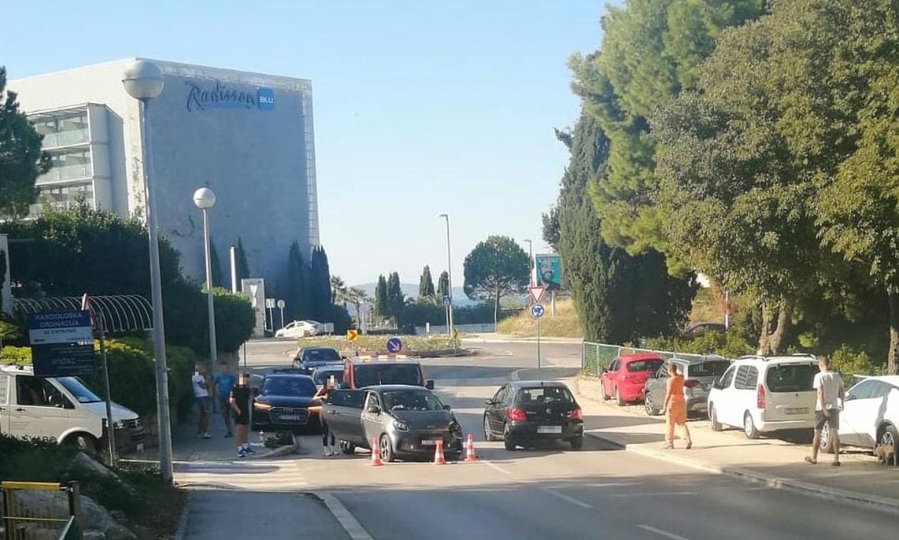 Prometna nesreća jutros u Splitu, srećom nitko nije ozlijeđen