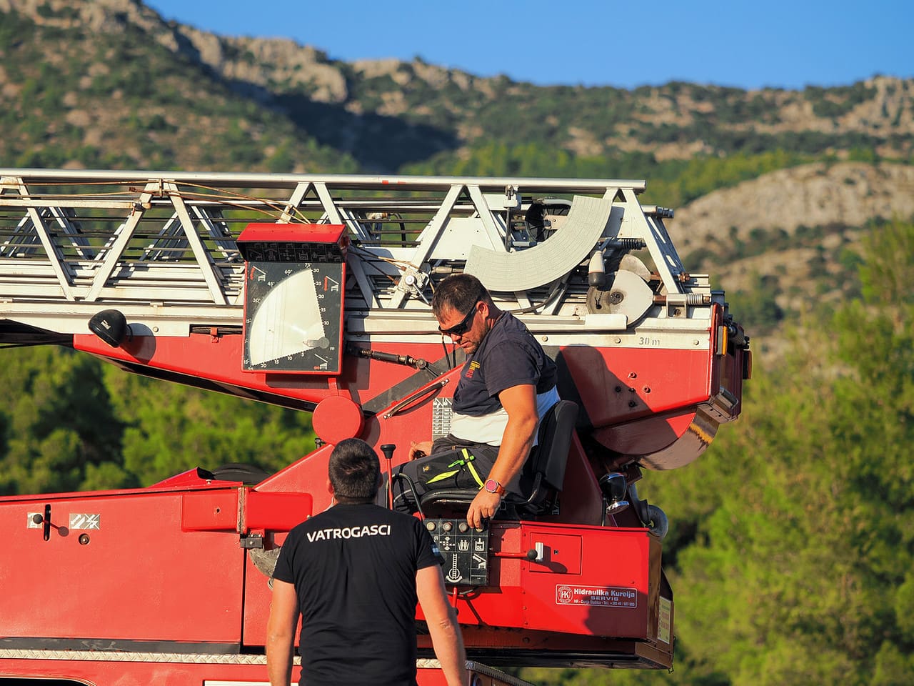 Brač "gorio" od zajedništva: Vallum Fest okupio vatrogasce iz cijele Hrvatske