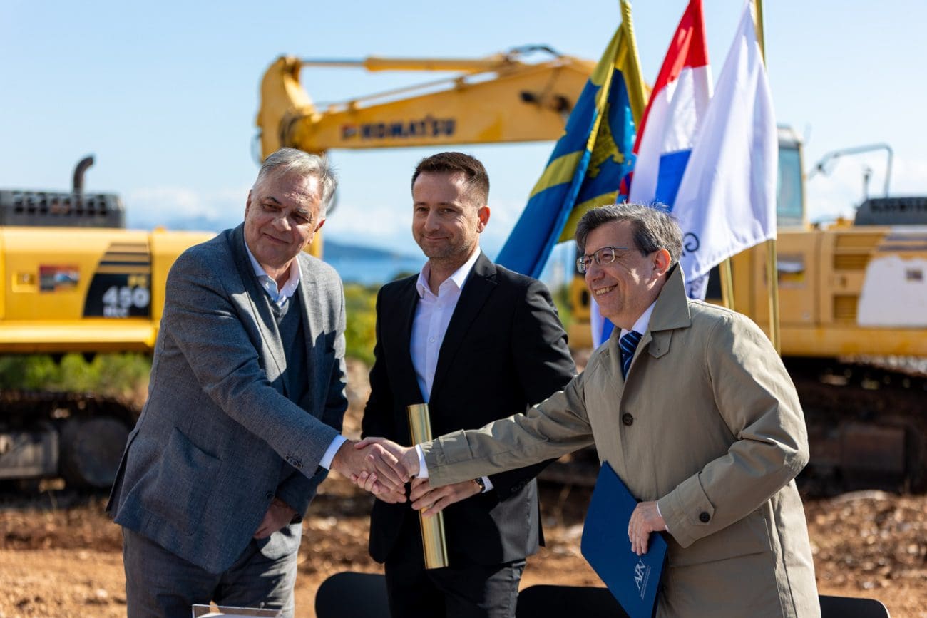 Položen kamen temeljac za POS-ovu zgradu u Trogiru: useljenje stanara na proljeće 2027. godine