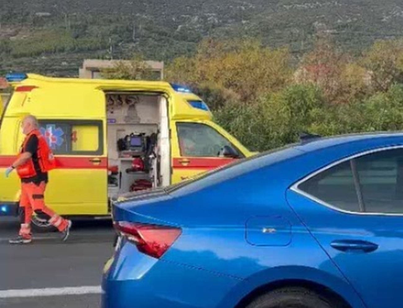 Sudar motocikla i dvaju auta u Kaštelima, motociklist prevezen u splitsku bolnicu