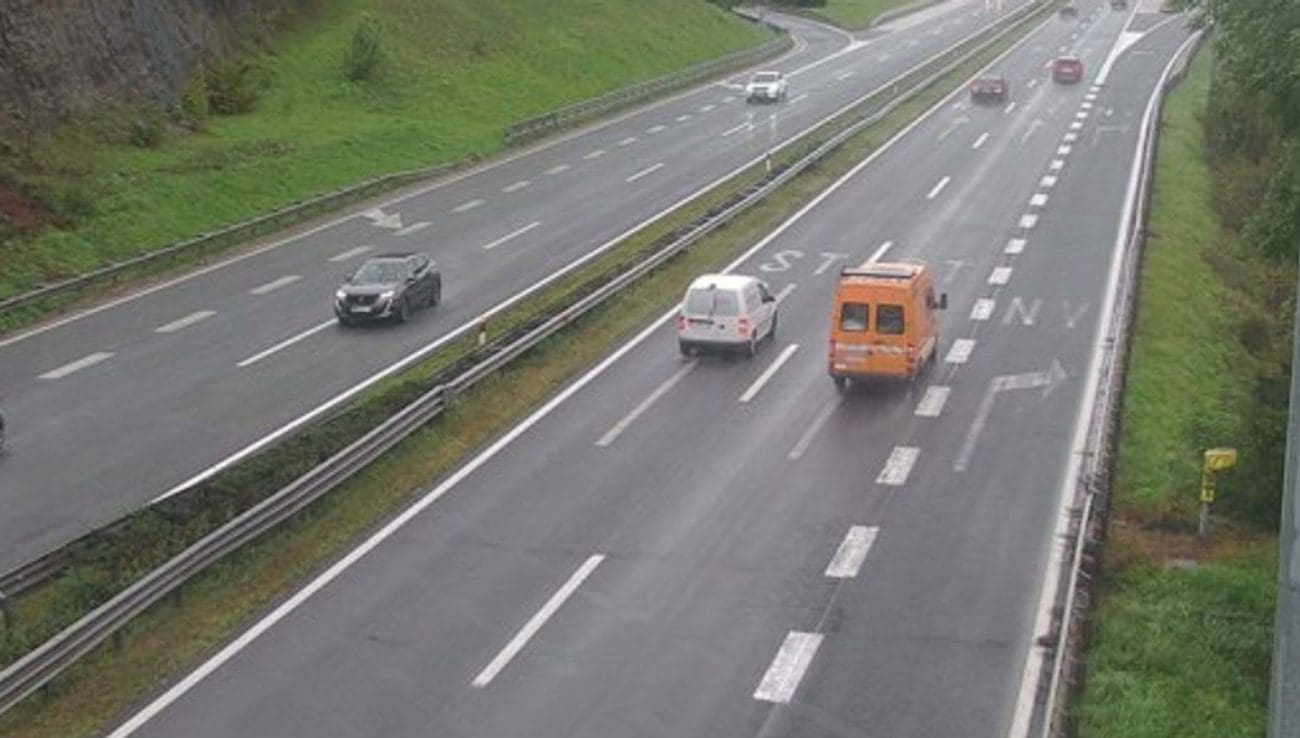 U jednom dijelu zemlje pada snijeg. Ovakvo je stanje u prometu u Hrvatskoj