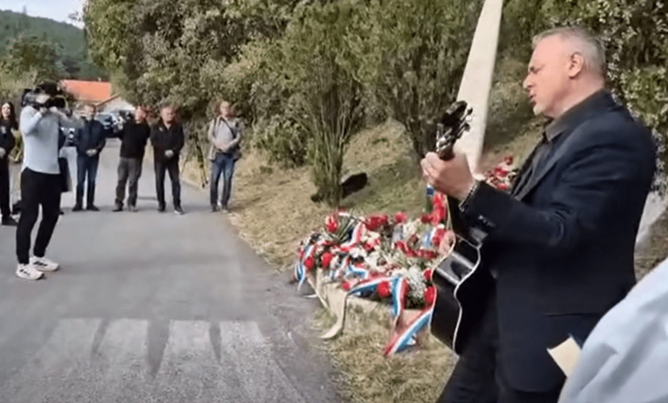 VIDEO Thompson danas iznenada nastupio u Sinju, pogledajte snimku