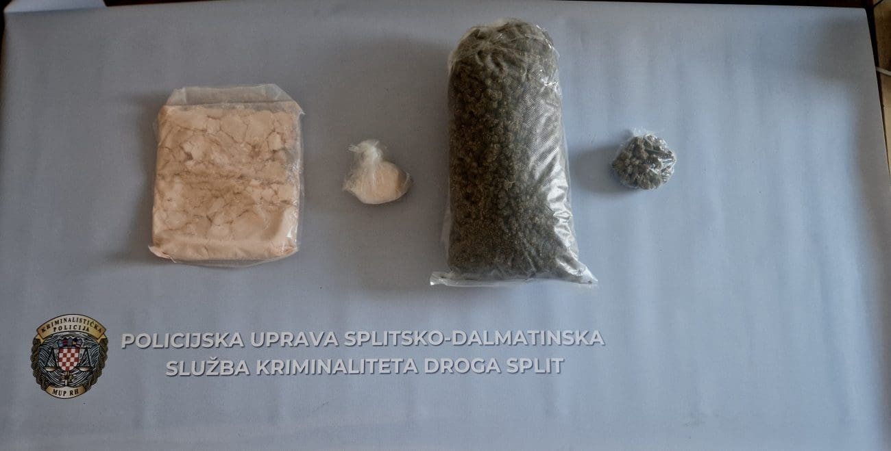 "Pala" dva splitska dilera. Policija našla više od kilogram amfetamina i više od kilogram marihuane