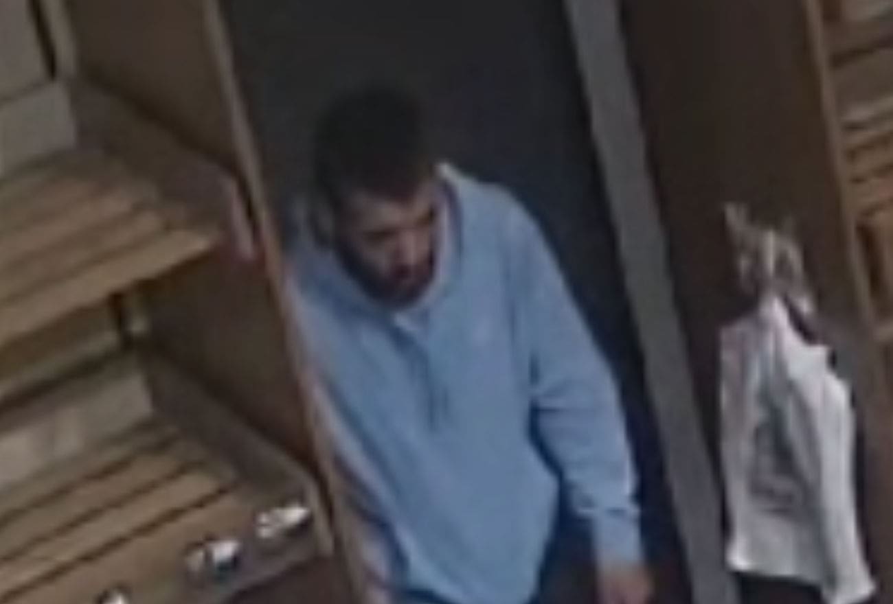 Splitska policija traži ovog muškarca. Znate li tko je on?