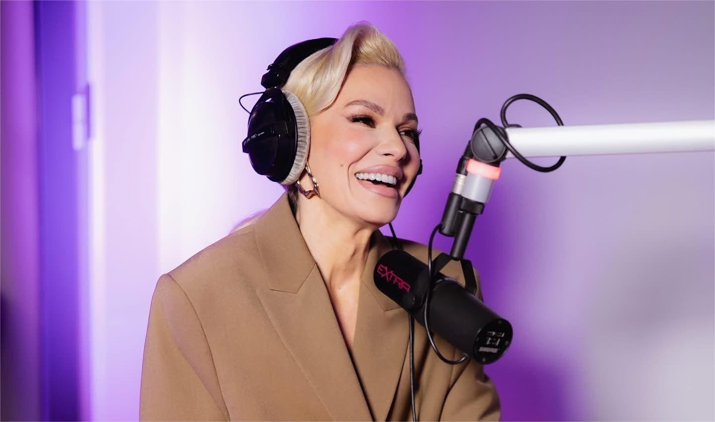 Poznata regionalna pjevačica o mami: "Da se vratim bivšem, rekla bi mi: 'Odreći ću te se preko novina'"