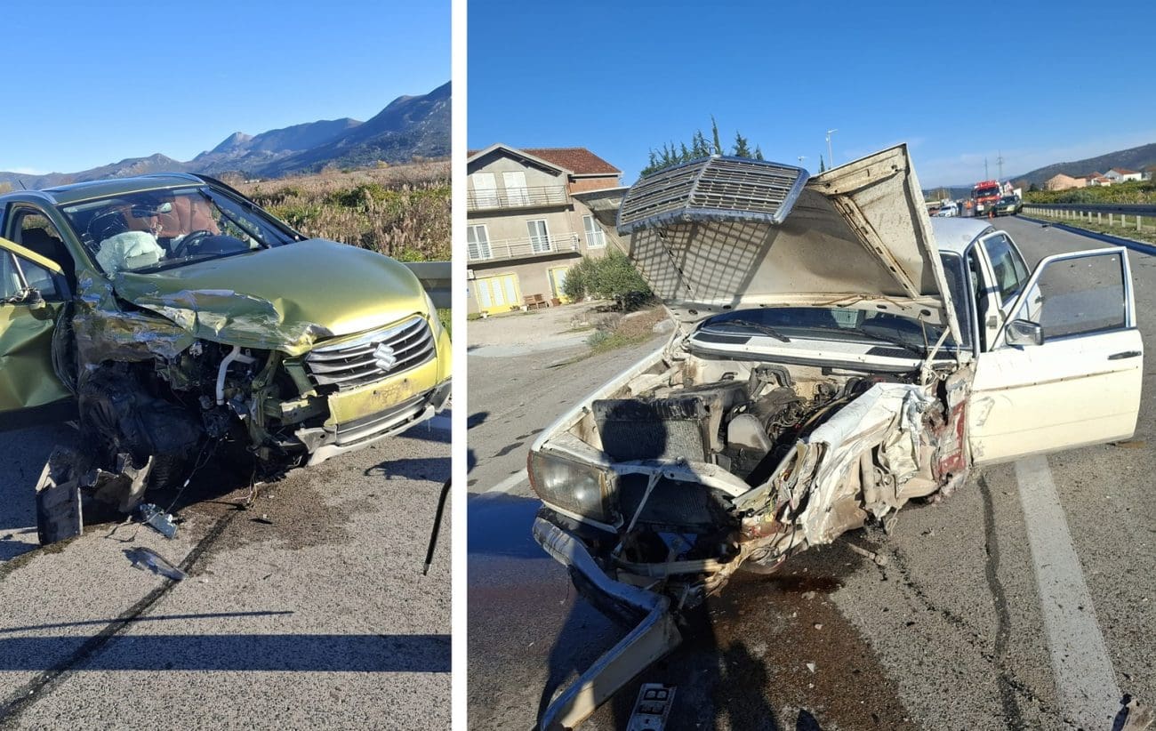 Prometna nesreća u dolini Neretve. Vozila izgledaju strašno