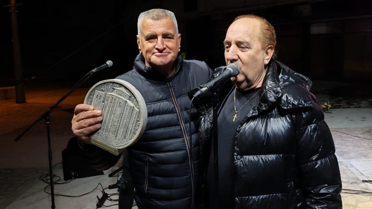 Sinj službeno ušao u blagdansko razdoblje koncertom Mladena Grdovića