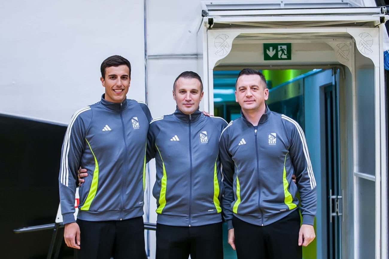 20251210 split alkar kup 01