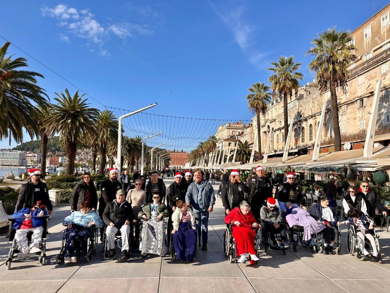 Splitski bajkeri izveli osobe s invaliditetom u šetnju Rivom