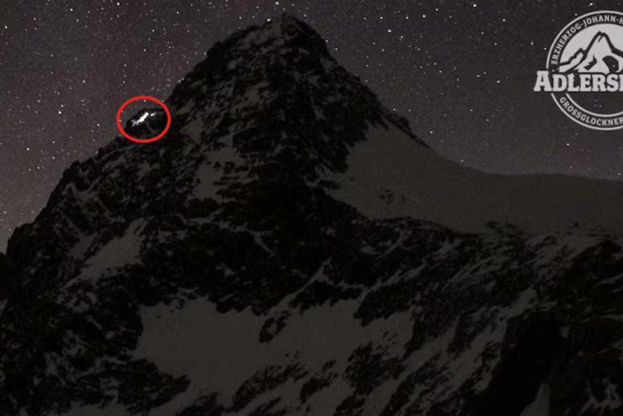 JEZIVA SNIMKA Ostavio djevojku samu na opasnom vrhu u Alpama. Preminula je