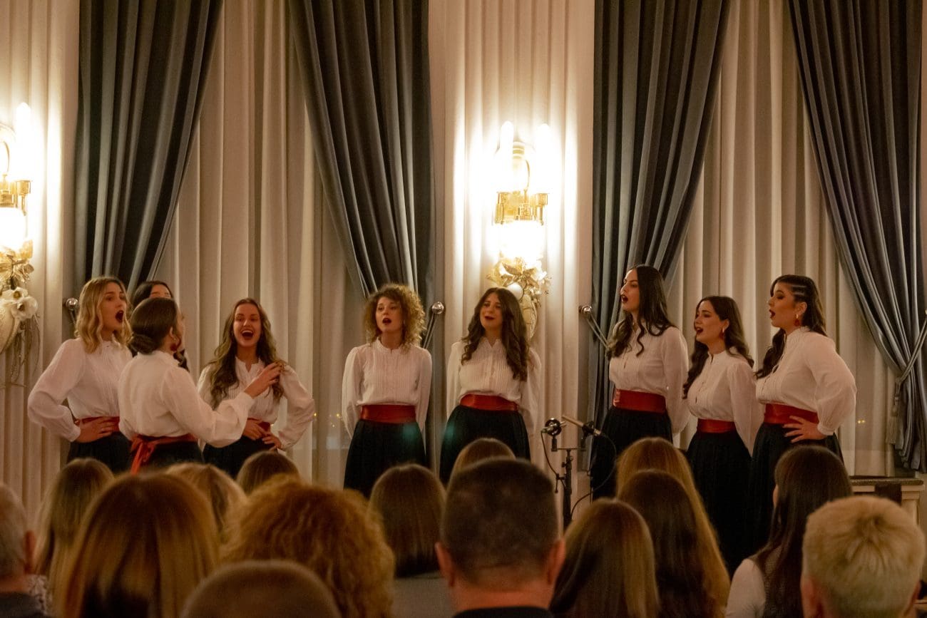 Deset godina "klapske jubavi" u Zagrebu: Klapa Sorelo obilježila jubilej koncertom u Novinarskom domu