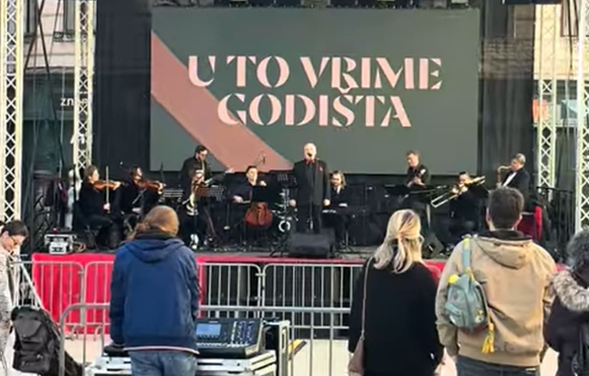 VIDEO Juci na Pjaci: Božićni koncert stvorio sjajan ugođaj