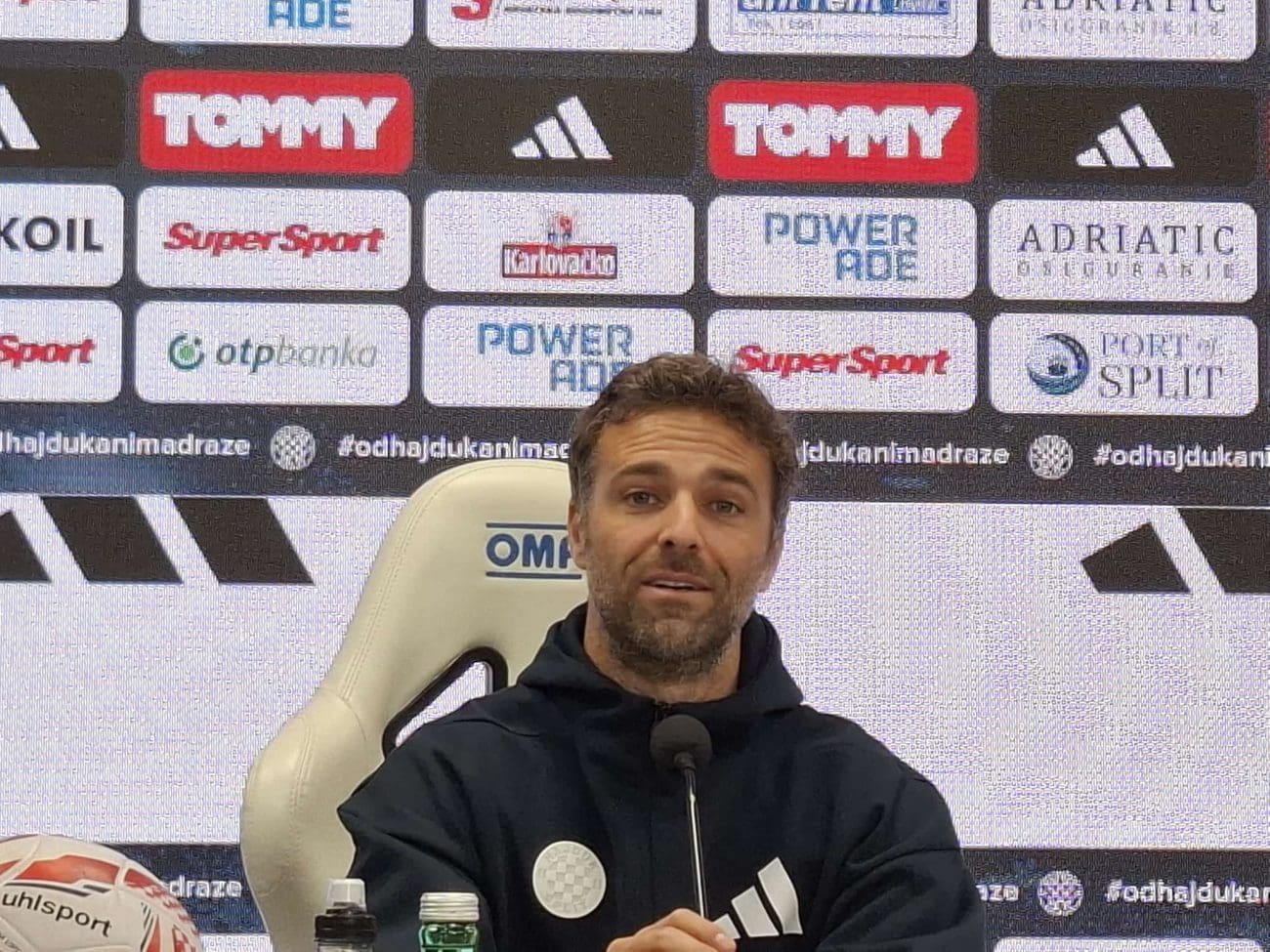 TRENER GARCIA NAKON POBJEDE: "Na Rebića se uvijek derem i gubim glas zbog njega"