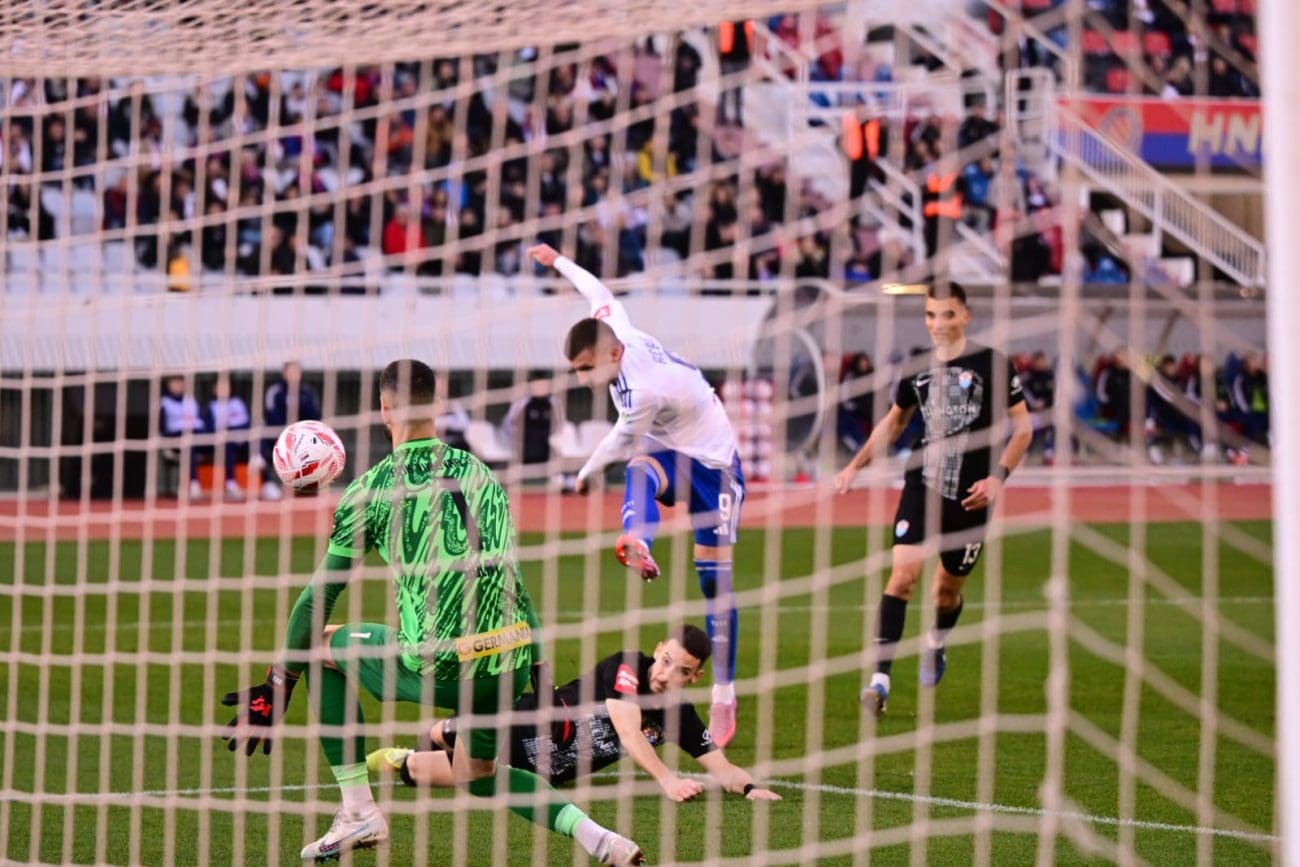 HAJDUK-VUKOVAR 1:1 Vukovar izjednačio s igračem manje