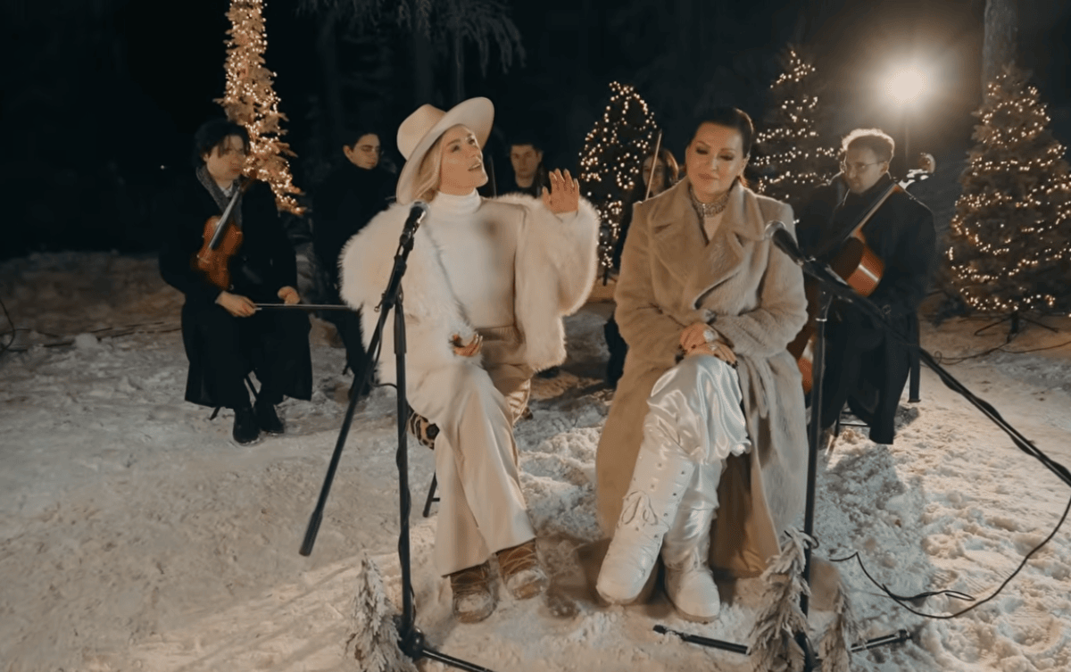 Božićna magija u novom izdanju: Nina Badrić i Zsa Zsa snimile duet, polušajte 'Naš Božić'