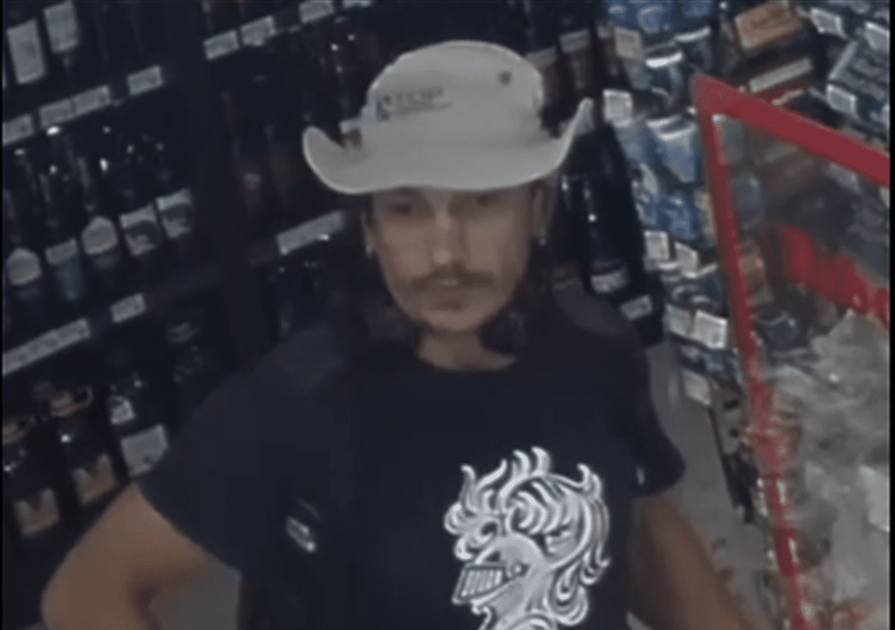 Poznajete li muškarca sa slike? Splitska policija ga traži, evo zbog čega