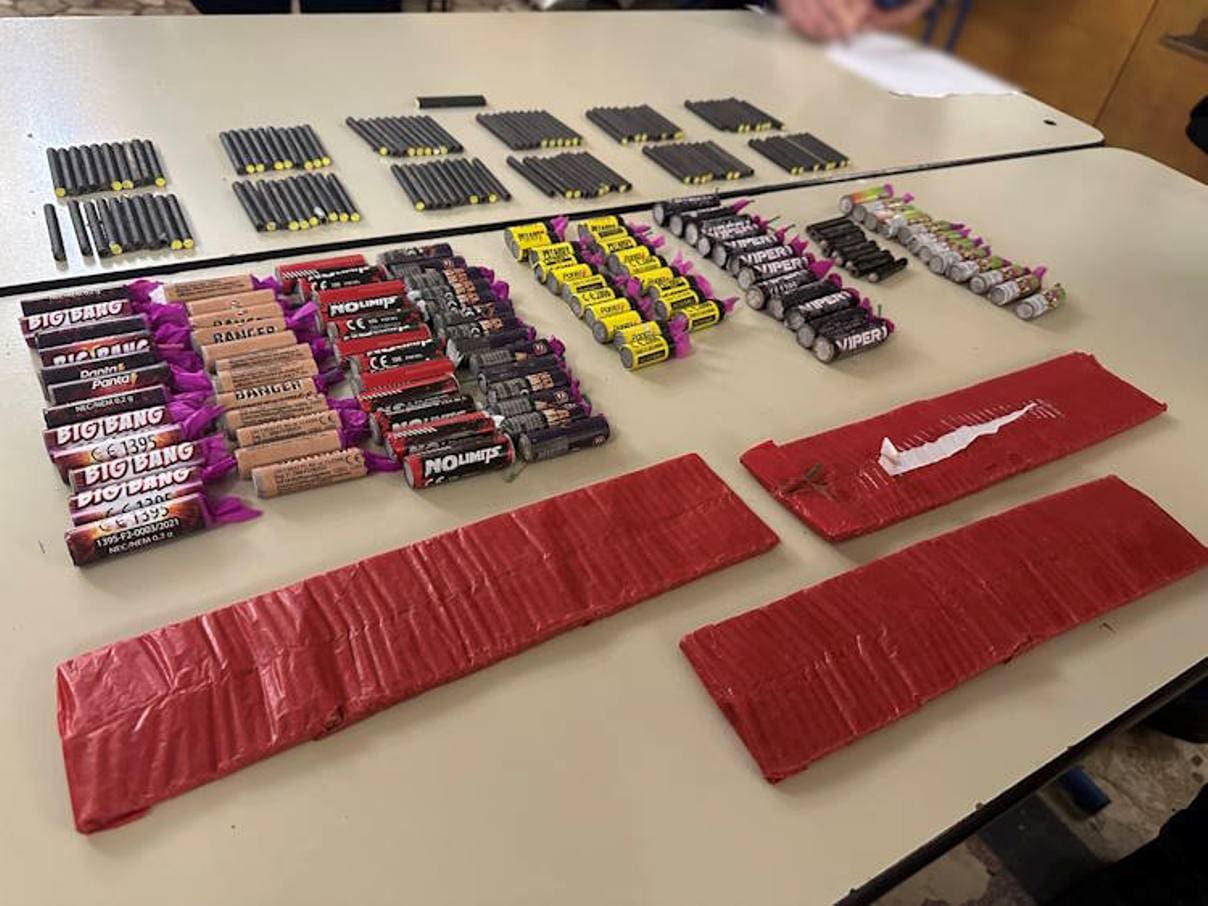 Kod maloljetnika pronađeno više od 700 petardi, slijedi postupak protiv roditelja