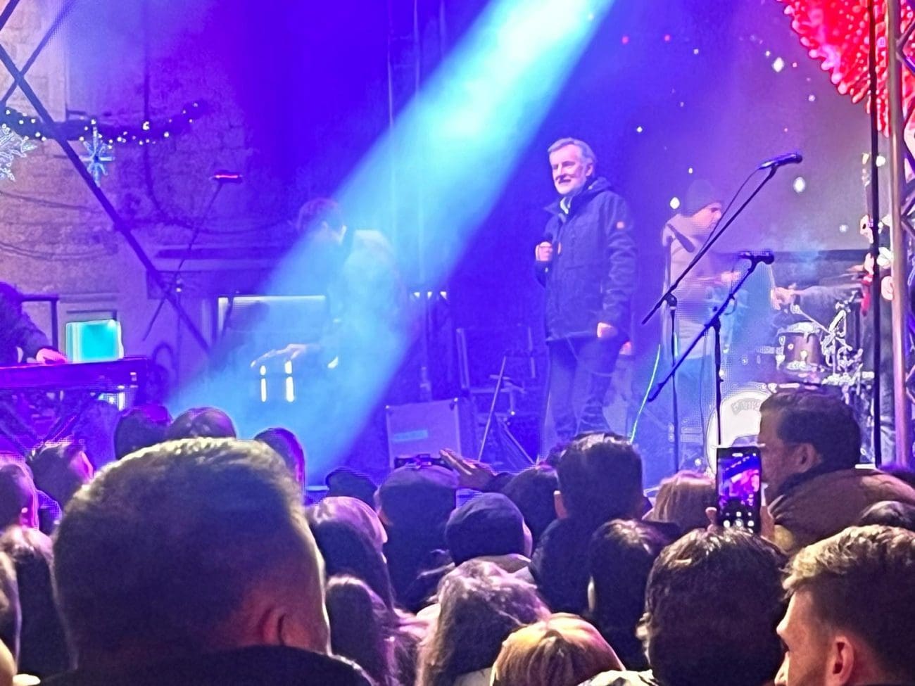 Totalni delirij na Pjaci: Škoro digao publiku na noge, ni iglica više nestane