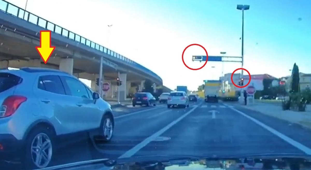 Je li ovo za oduzeti vozačku? Nije ni trepnuo: Nesavjesni vozač 'uletio' u opasno splitsko križanje, snimljen je