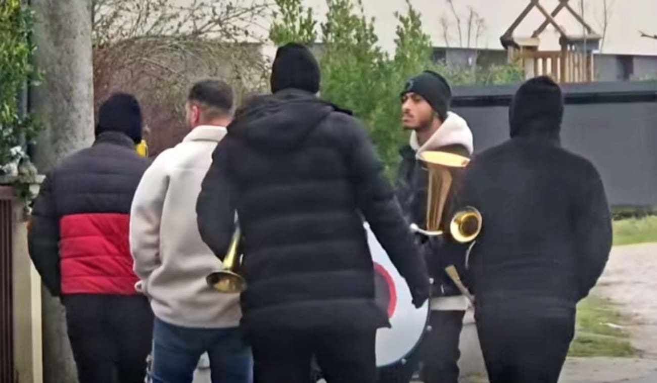 Policija intervenirala zbog romskih trubača