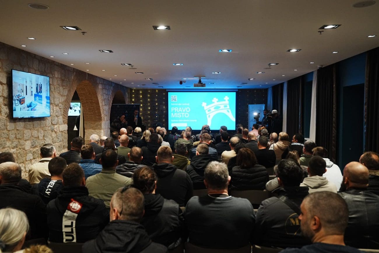 Kakva gužva u hotelu Cornaro! Kao da se nešto dijelilo! Pogledajte o čemu se radi