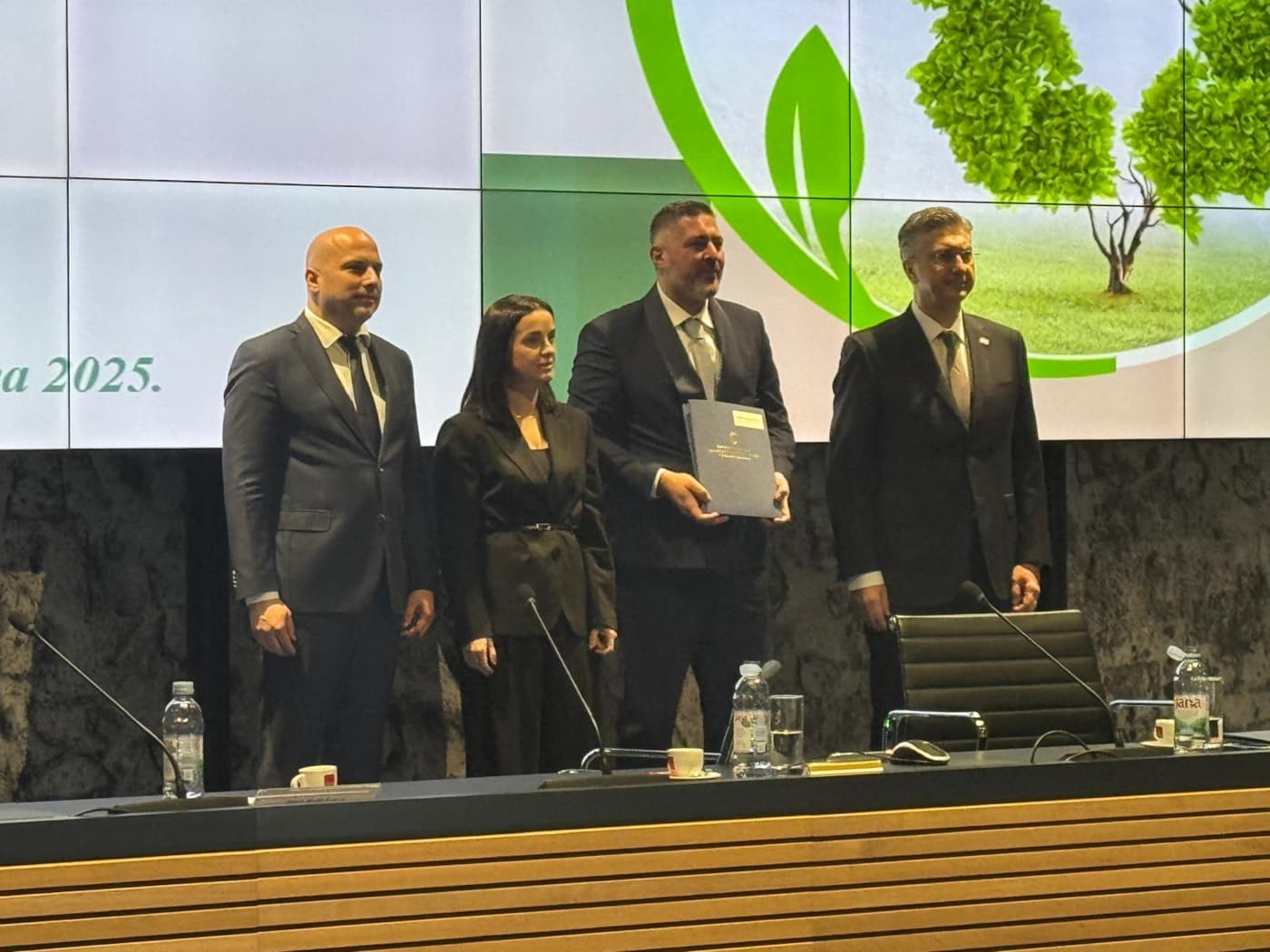 Povijesna dodjela europskih sredstava: 61,2 milijuna eura za drugu fazu Centra za gospodarenje otpadom u Lećevici