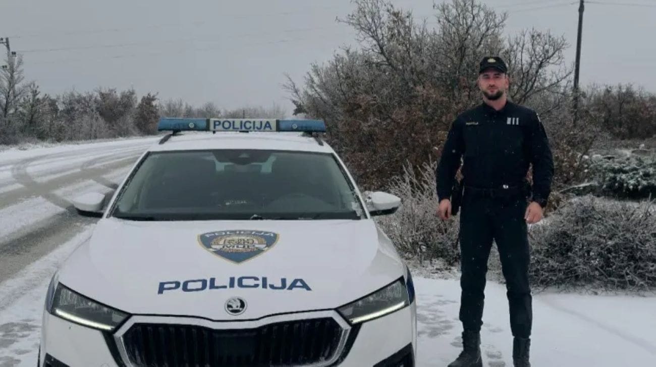 Policajac iz Dalmacije zaludio Hrvatice: "Kazni me, majke ti"