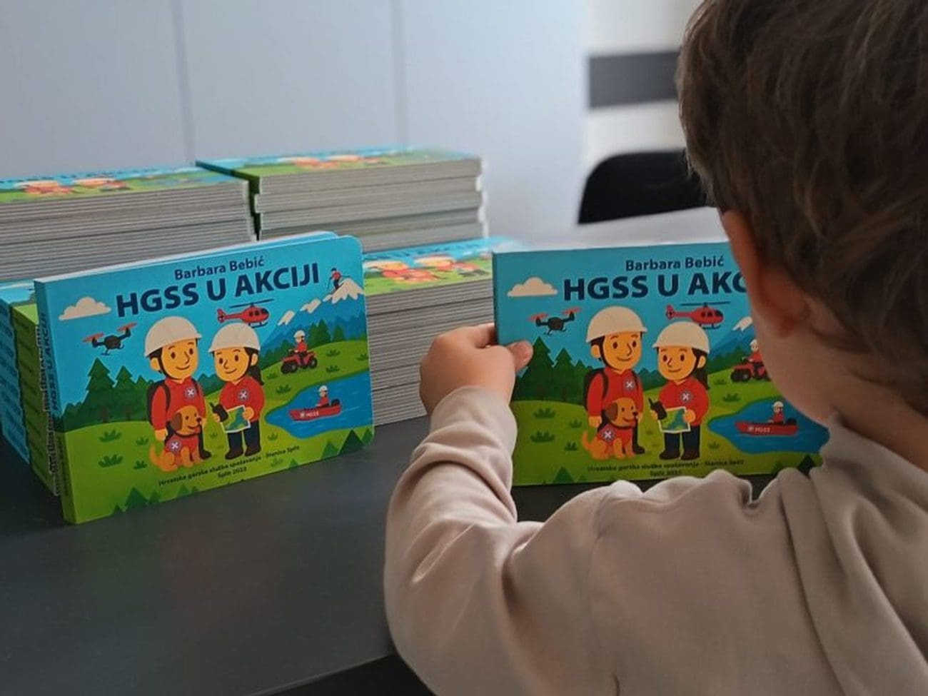 "HGSS u akciji": U Splitu promocija nove dječje slikovnice o spašavanju, sigurnosti i volontiranju
