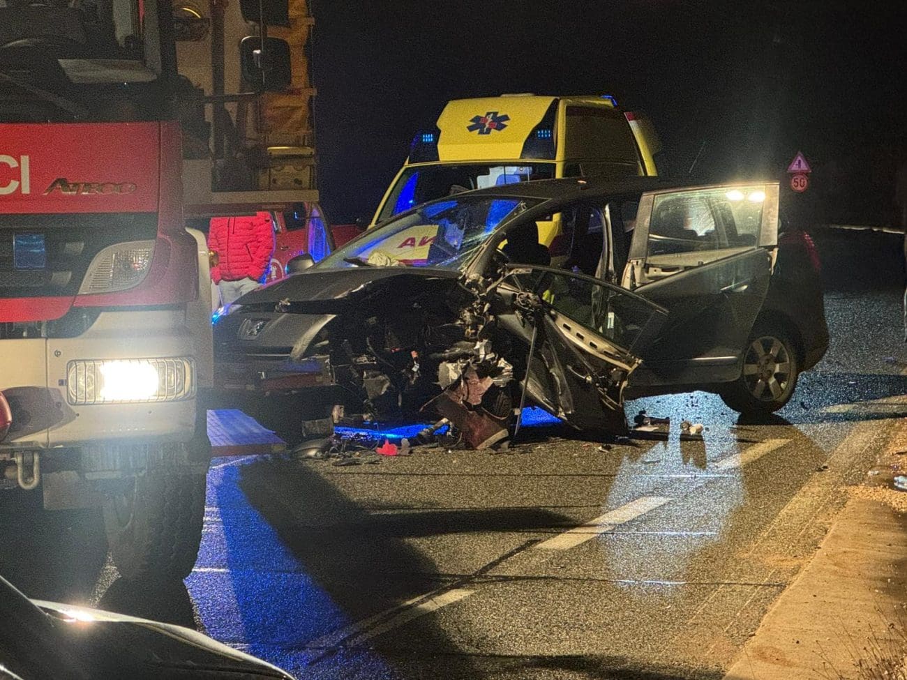 Teška prometna nesreća u noćas u Dugopolju, cesta satima bila zatvorena