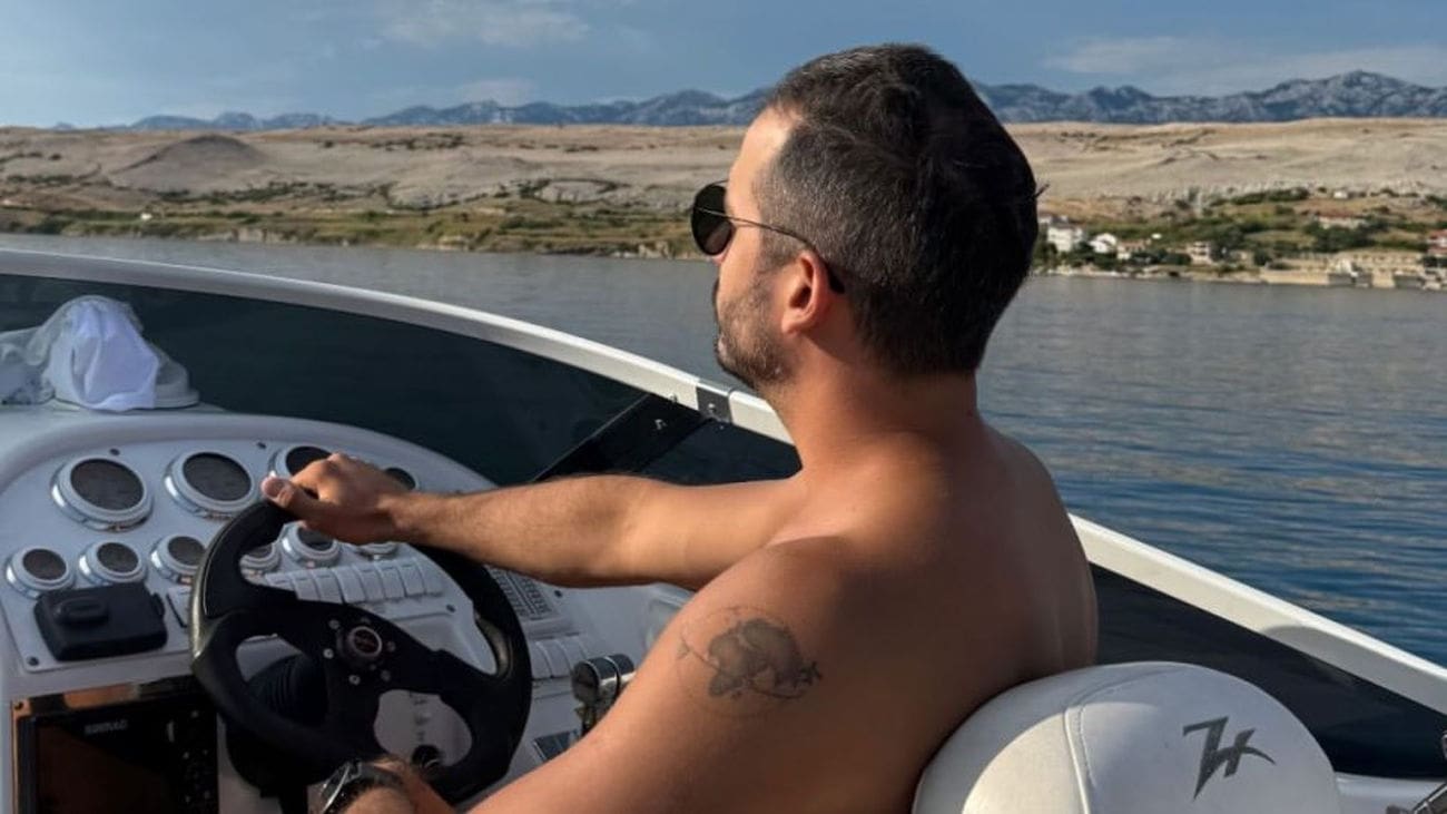 Napustio domovinu bez povratne karte, a sada je iznenadio objavom: '3, 2, 1, gasim se...'