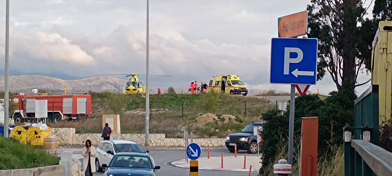 Motociklist sletio s ceste na Hvaru, na mjesto nesreće stigao helikopter