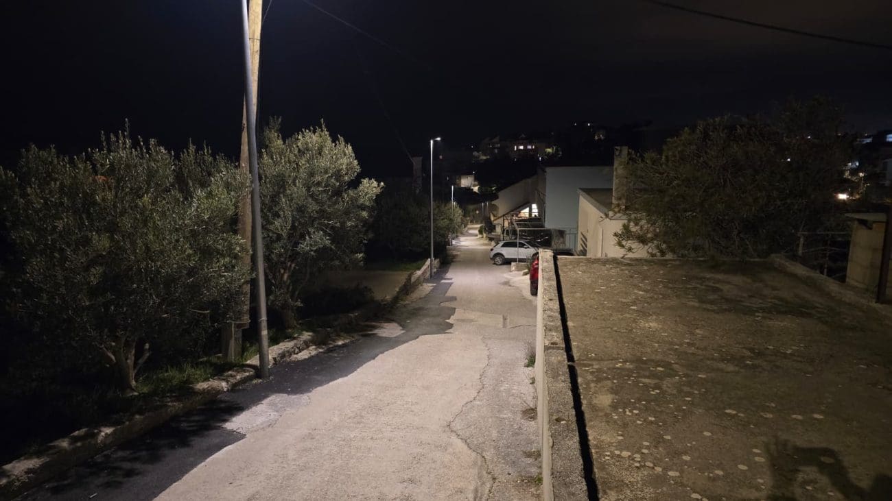 PODSTRANA Postavljena nova javna rasvjeta u ulici Put Bana na Grbavcu