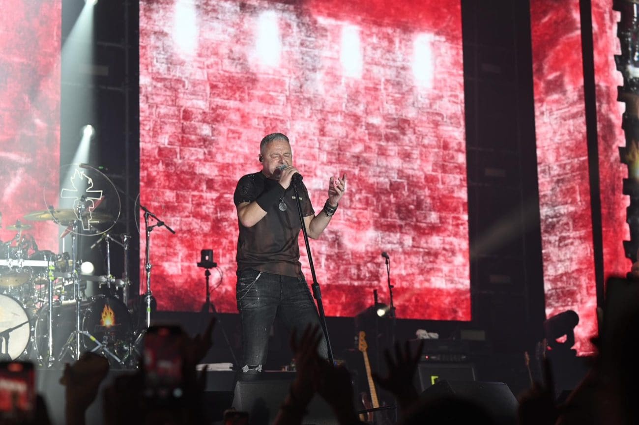 Simbol Vukovara na Thompsonovu koncertu u Splitu