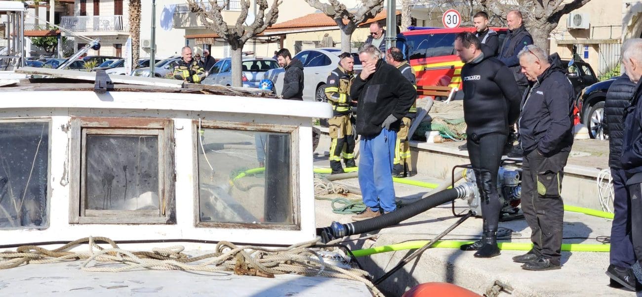 Vatrogasci iz Podgore spašavali brod