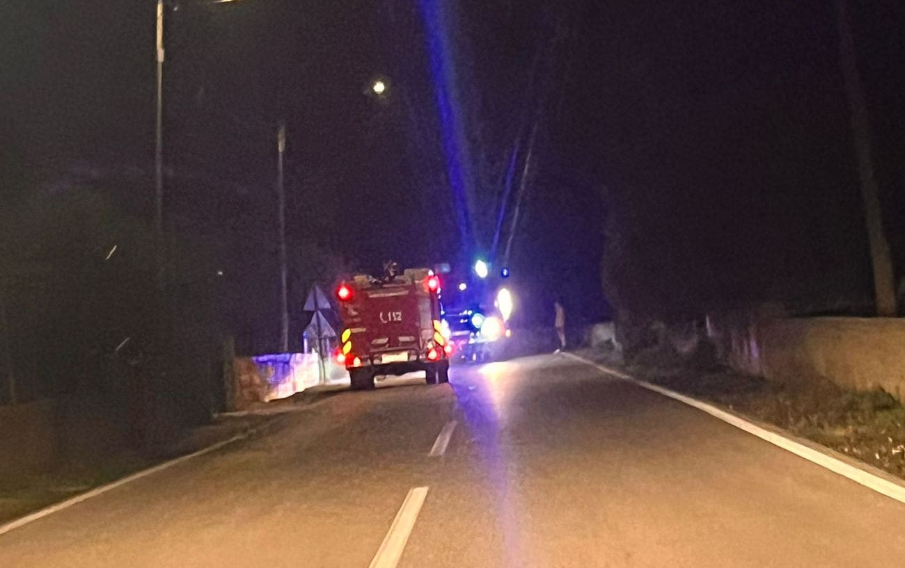 Automobil u Vrsinama u potpunosti izgorio