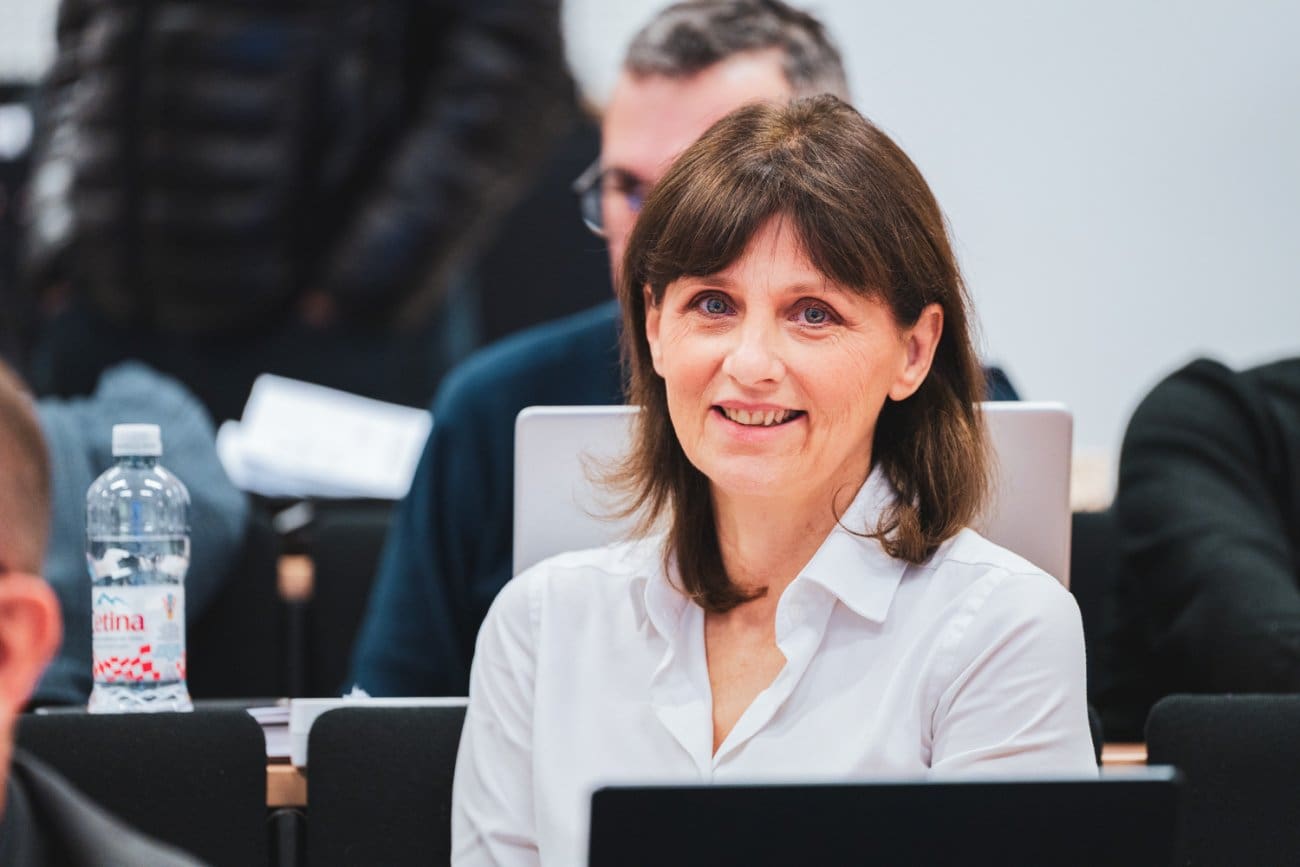 Šago upozorava na planirano proširenje raskrižja kod OŠ Bol: "Sigurnost djece mora biti prioritet"