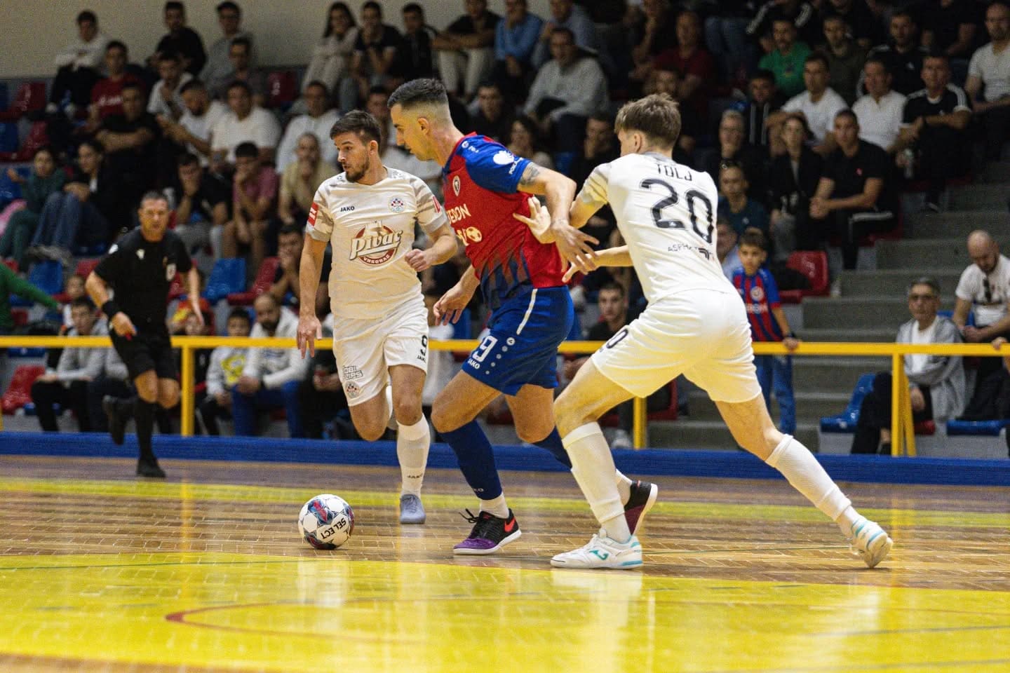Ovako se podržava hrvatski futsal: Pred nama je spektakularni susret u Makarskoj!