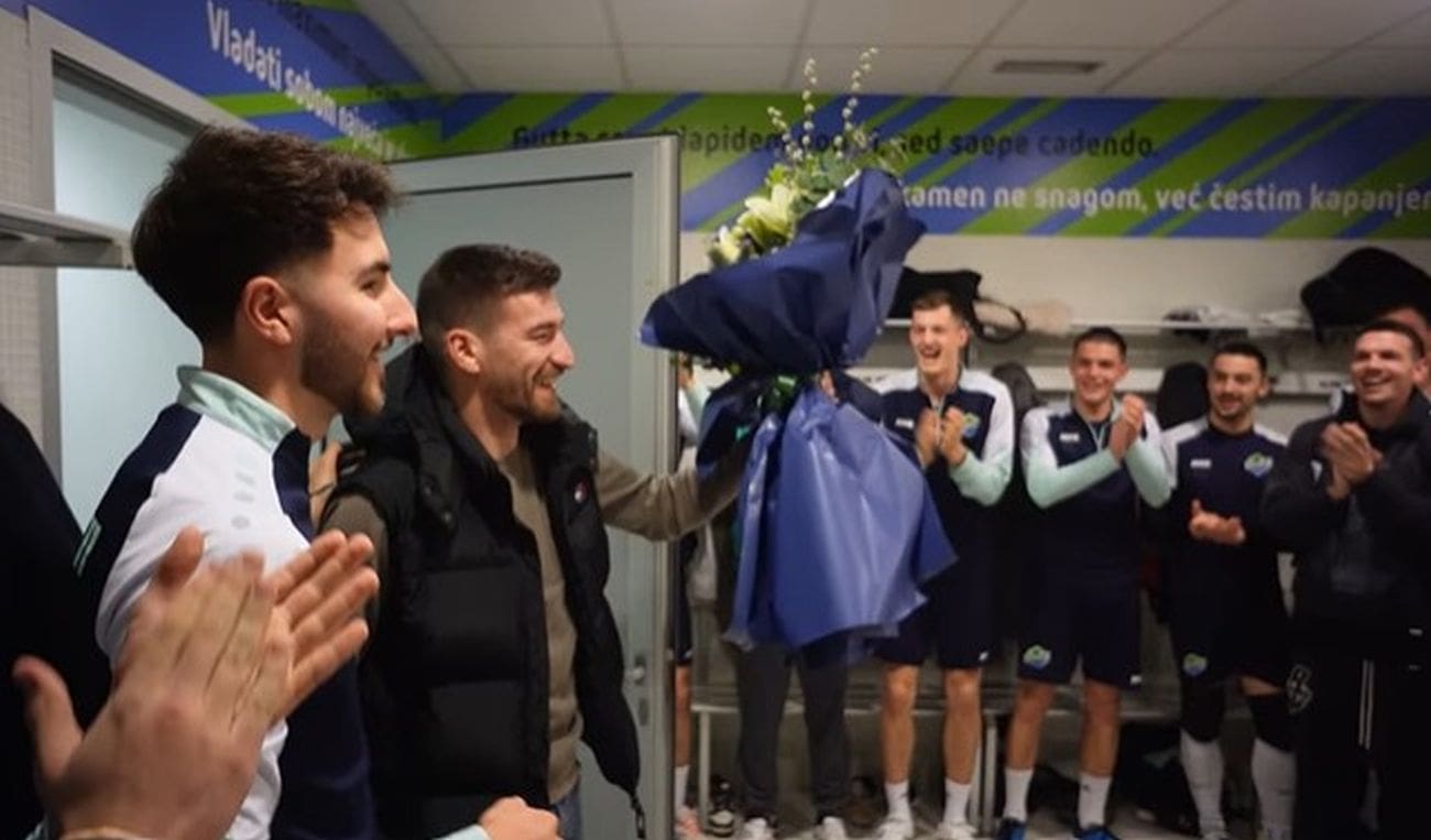 DELIRIJ U SVLAČIONICI Evo kako su igrači Olmissuma dočekali majstora