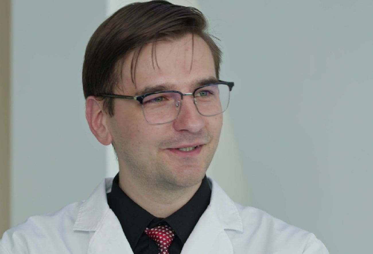 Mostarac postao liječnik u Kini: "Nisam siguran jesam li na predavanju ili u svatovima"