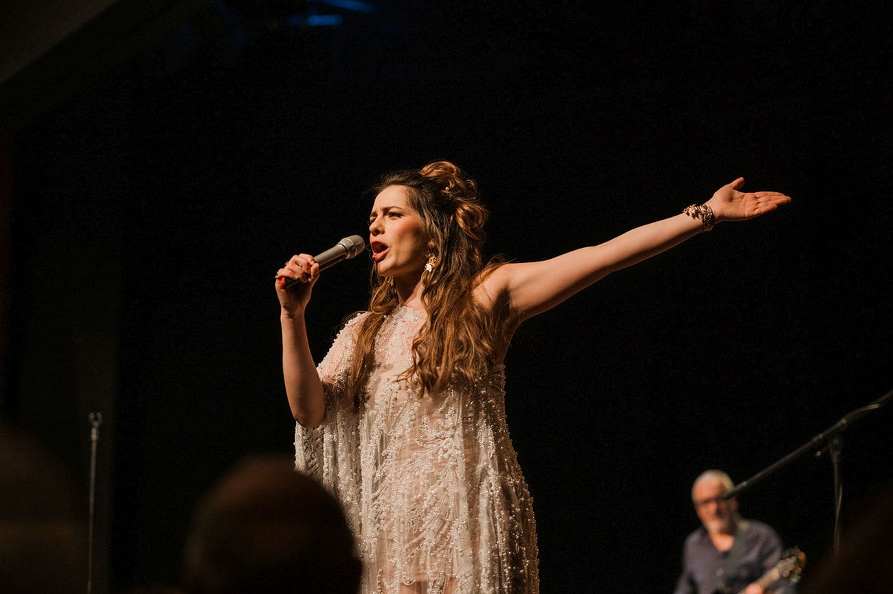 DIVAMA U ČAST, ZAGREBU ZA PAMĆENJE: Uršula Najev & Black Coffee oduševili publiku